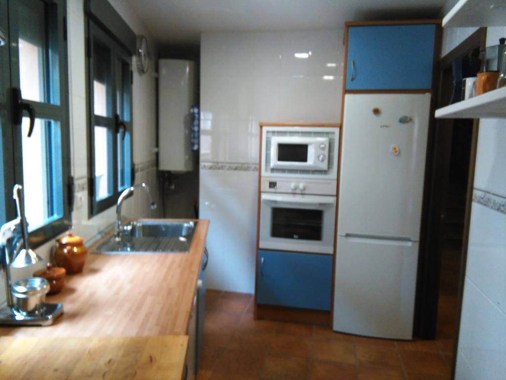 Apartamentos Luna Menguante Robledillo De Gata Bagian luar foto